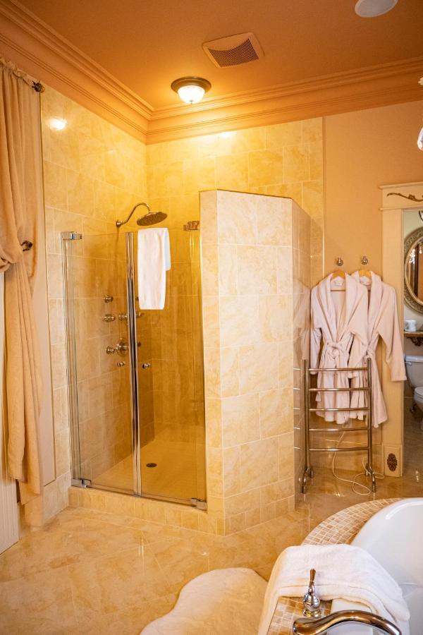 Belle View Manor Inn Harbour Grace Ngoại thất bức ảnh