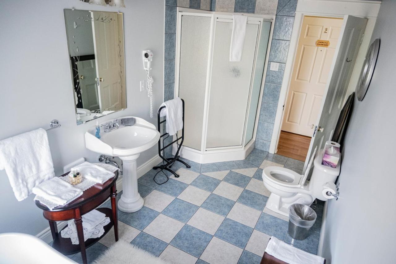Belle View Manor Inn Harbour Grace Ngoại thất bức ảnh